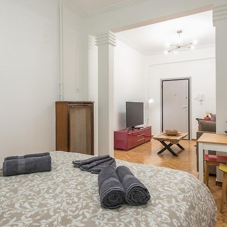 Stylish Luxury Apartment At Ampelokipi Metro Station Athen Exterior foto